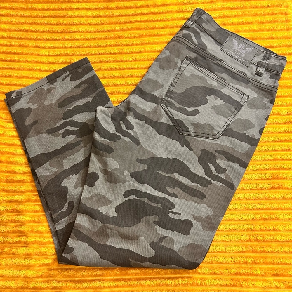 Victorious Camouflage Gray Jeans